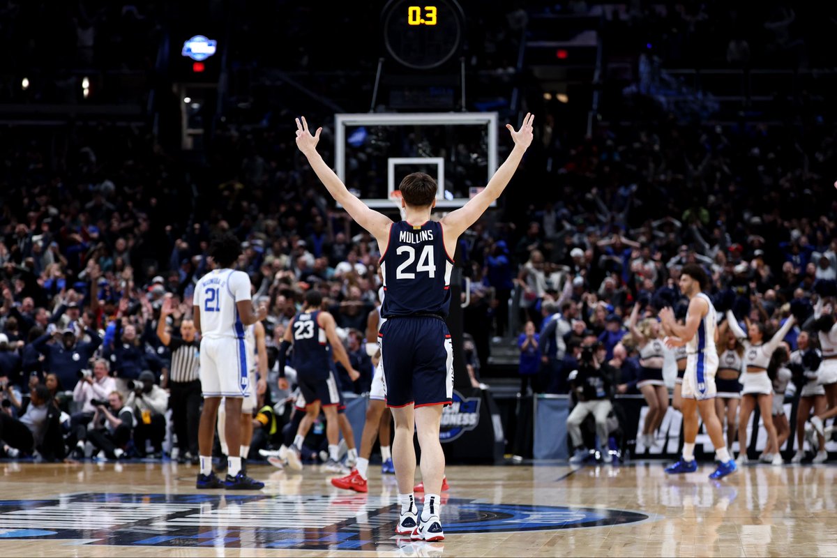 Photo via Emilee Chinn // Getty Images